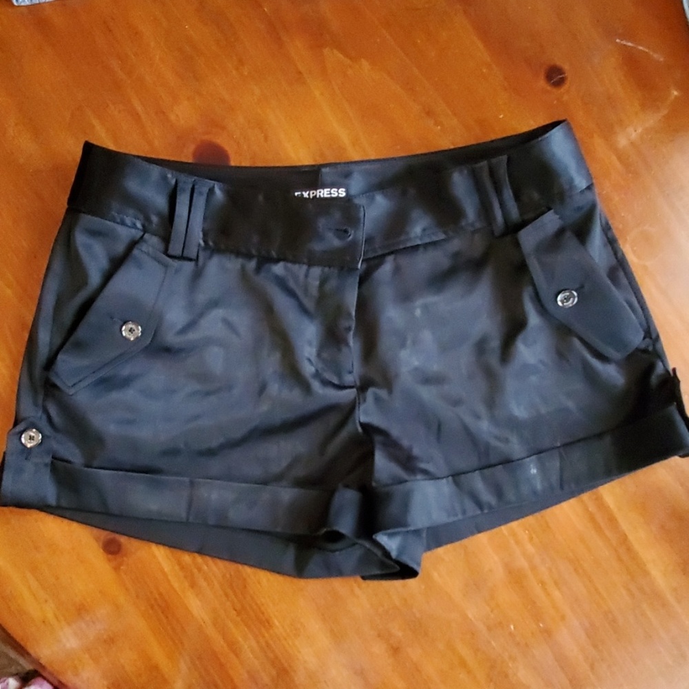 Express shorts